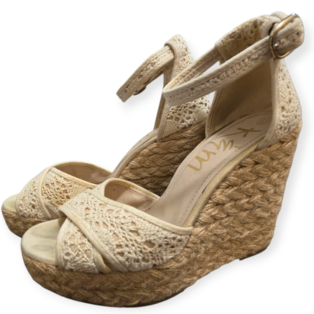 Cream Crochet Sandal. Open Toe, Platform, Wedge. Super Cute!🥰😍